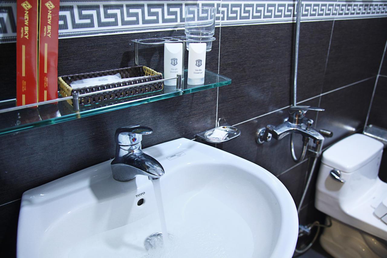 New Sky Hotel Дананг Екстериор снимка